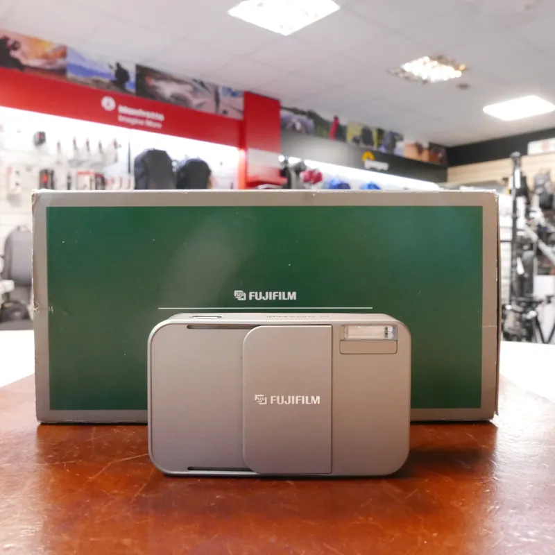 Used Fujifilm DL Super Mini Film Compact - 12 Months Warranty