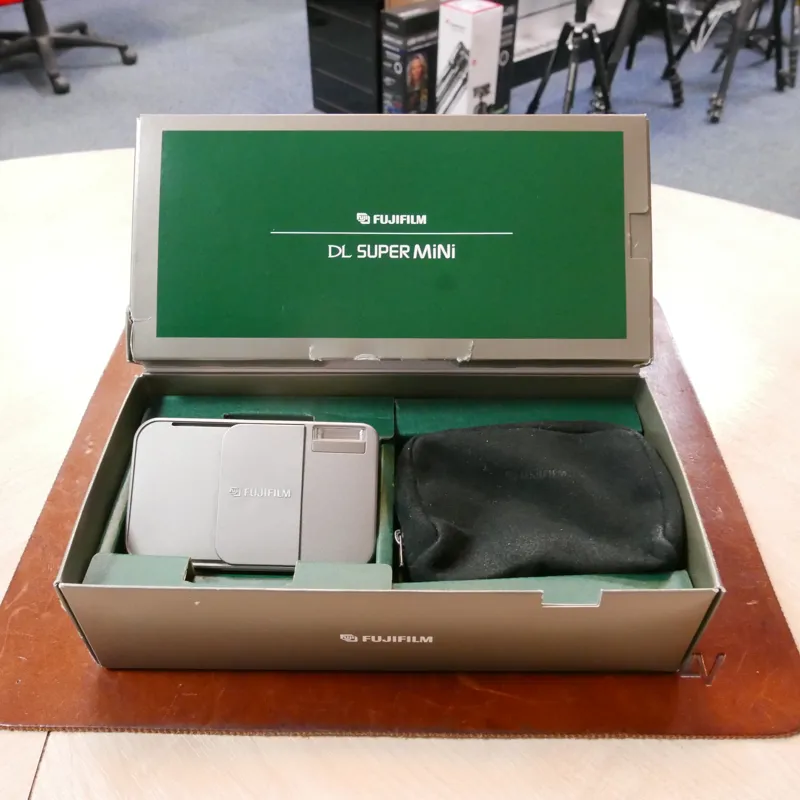 Used Fujifilm DL Super Mini Film Compact - 12 Months Warranty-2
