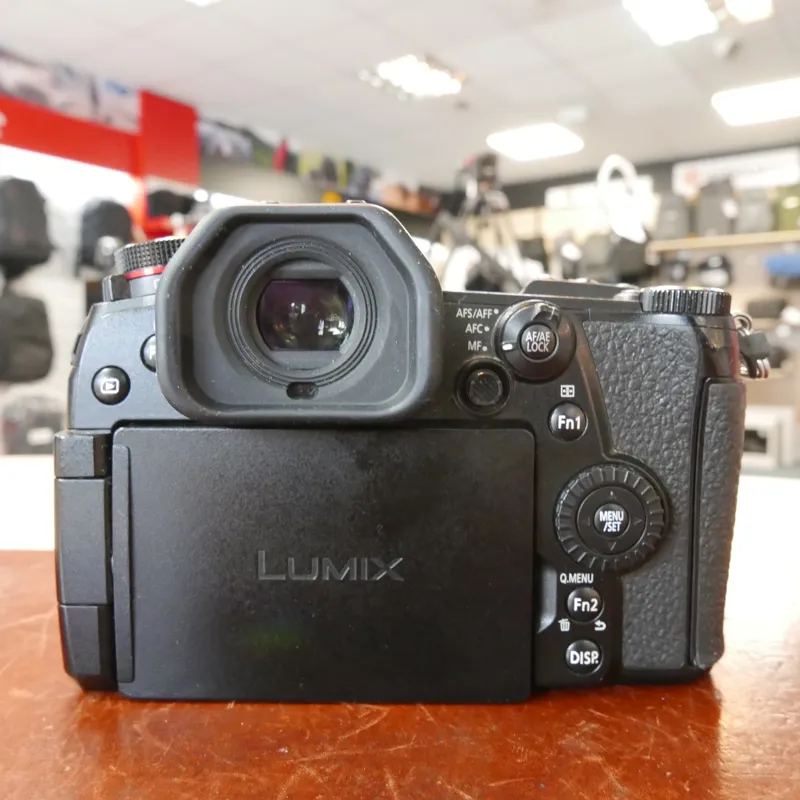 Used Panasonic Lumix G9 Body - 31633 Actuations - 12 Months Warranty-2
