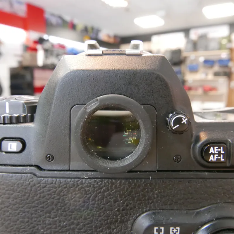 Used Nikon F100 + MB-15 Grip - Film - 12 Months Warranty-2