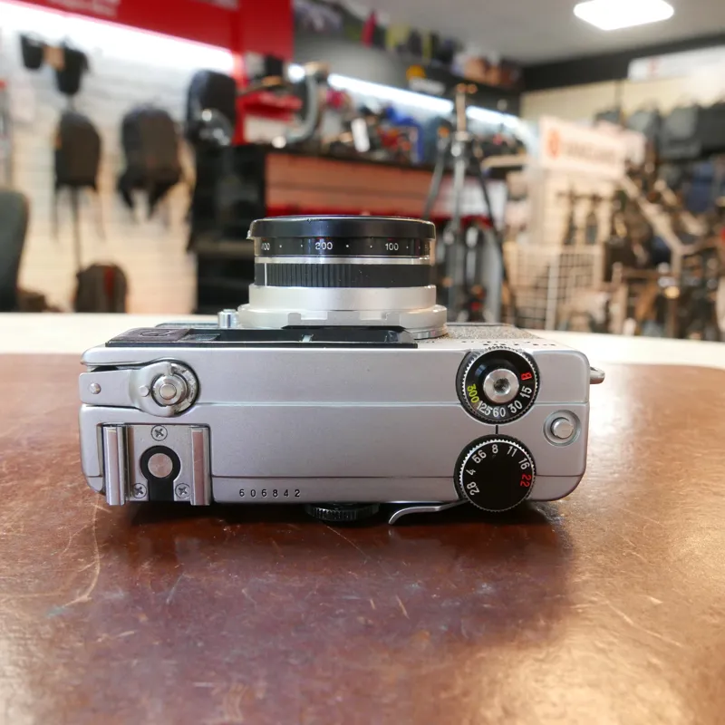 Used Petri Color 35 Film Compact - 12 Months Warranty-3