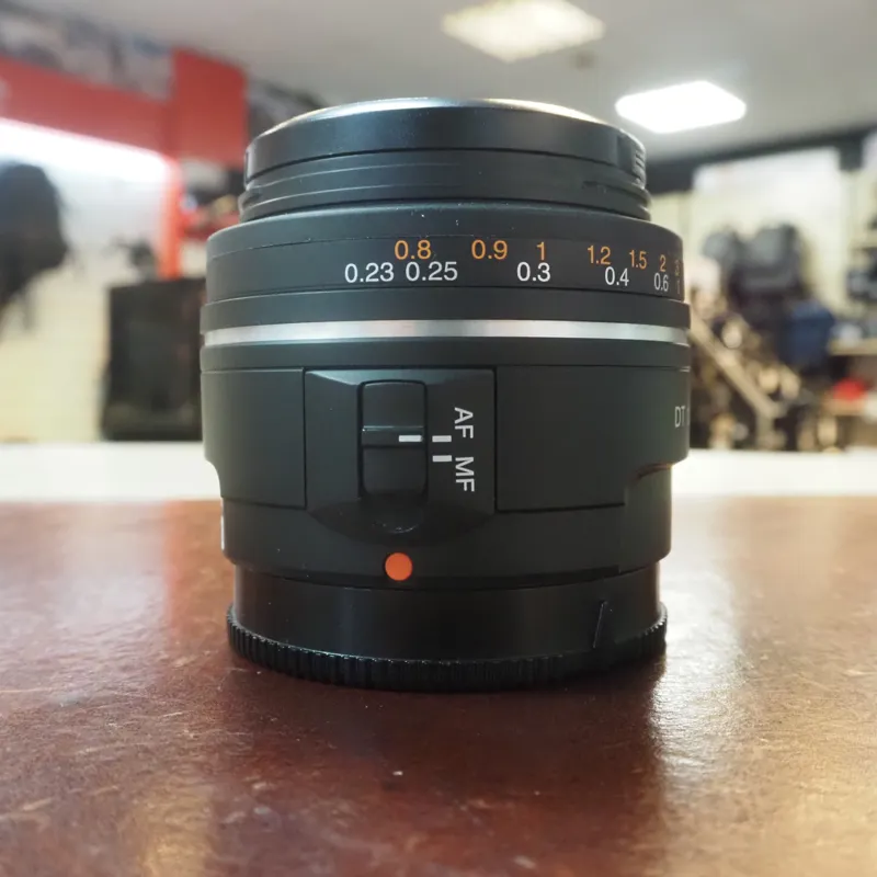 Used Sony DT 35mm f1.8 SAM - Sony A - 12 Months Warranty-2
