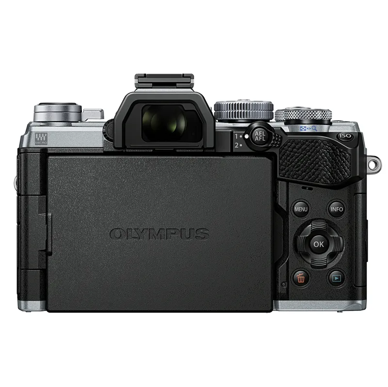 Olympus OM-D E-M5 Mark III Body in Silver -4