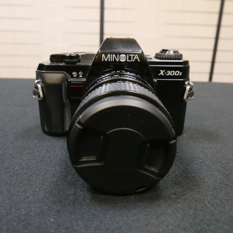 Used Minolta X-300s Film Body + 28-70mm Lens - 1 YEAR GTEE