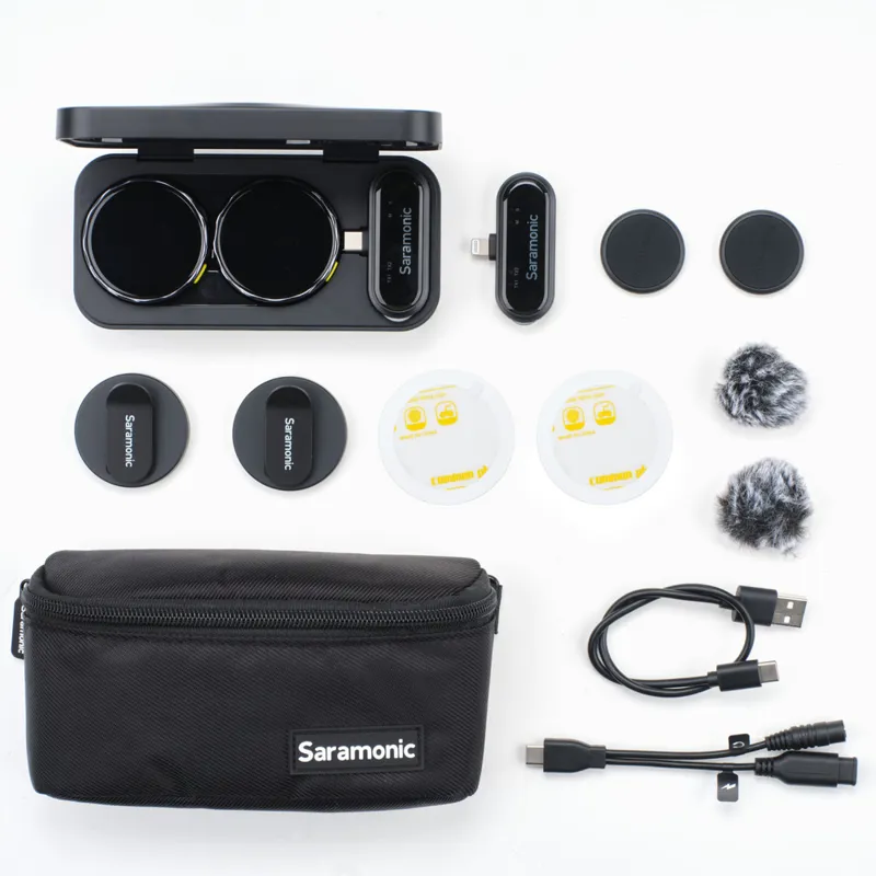Saramonic Blink Me U2 Wireless Mic with USB-C and Lightning Connectors-6