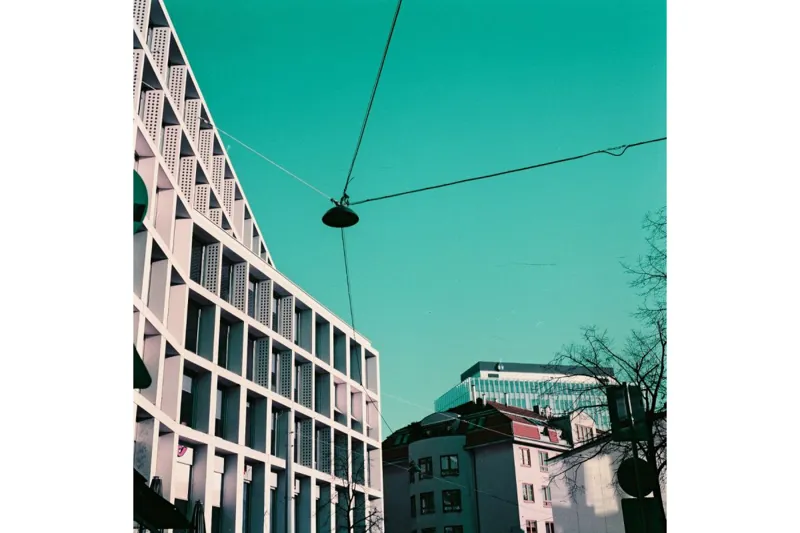 Lomography Lomochrome Purple XR 120 100-400-3